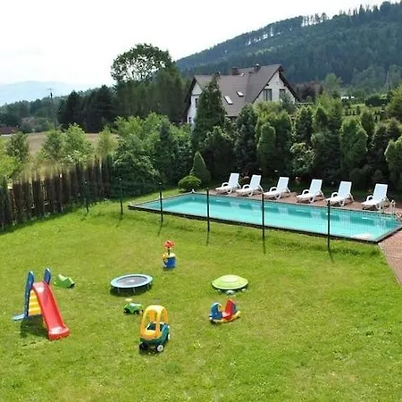 Mountain With Pool, Brenna, Cleaning Included